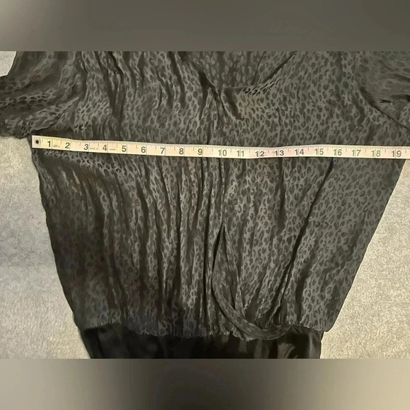 She+Sky Black leopard Wrap Bodysuit size L - Picture 4 of 6